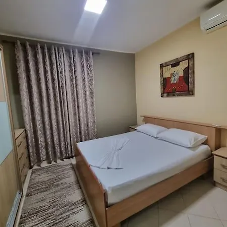 Apartment Friendly Dogs House *